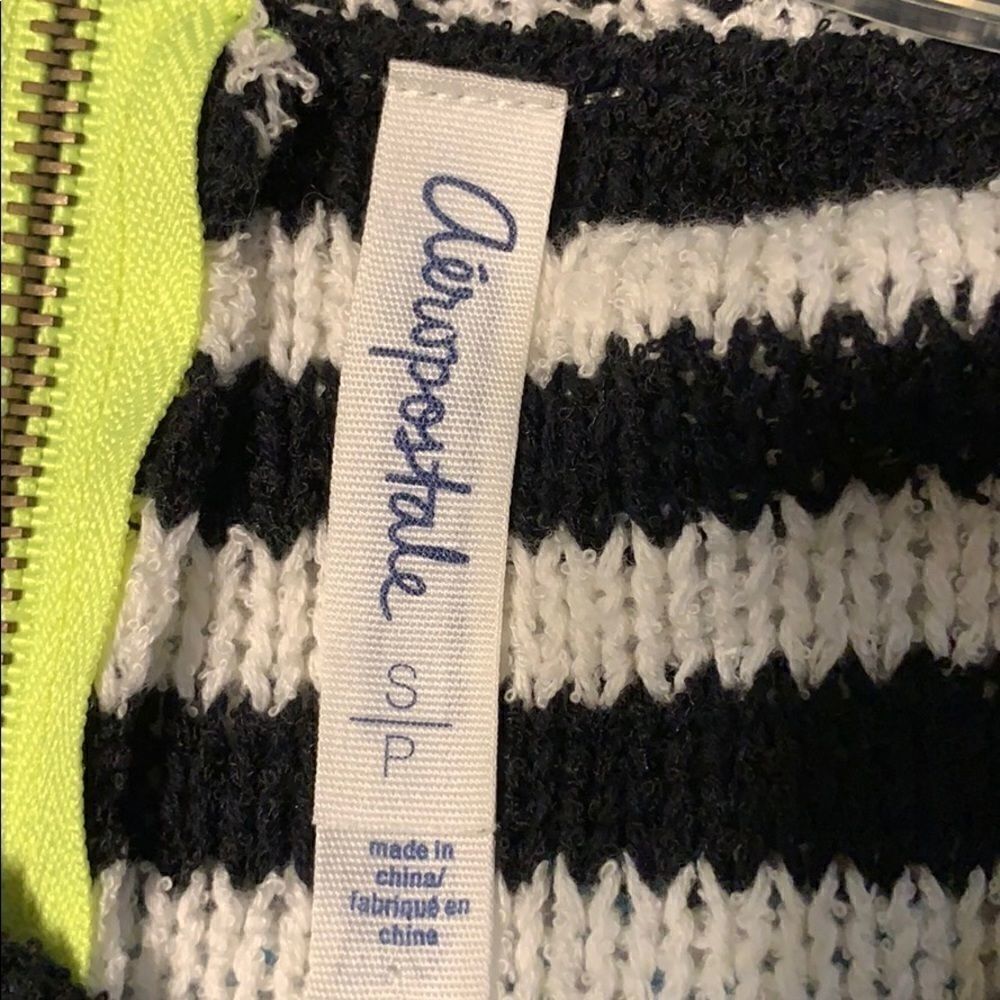 Aeropostale striped sweater- Size S - Picture 4 of 4